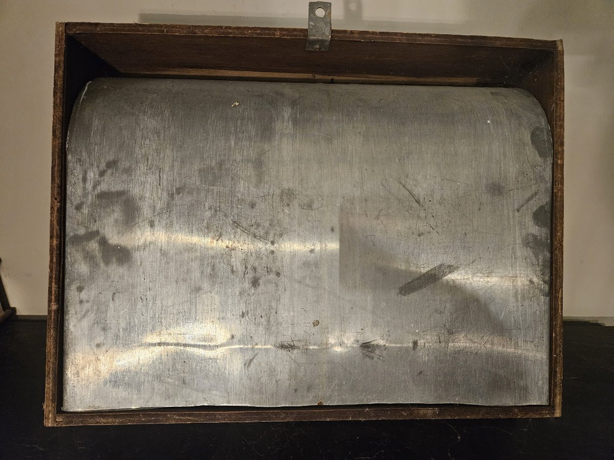 Metal Bas-relief Painting Depicting A Street-photo-6