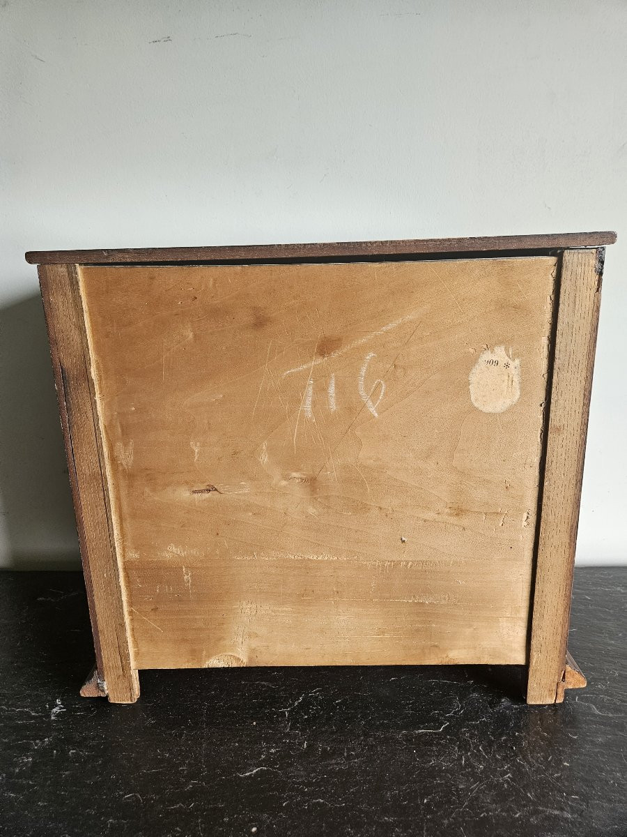 Commode ou chiffonière miniature de maitrise en noyer, 19ème-photo-7