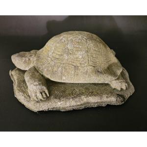 Tortue de jardin en béton