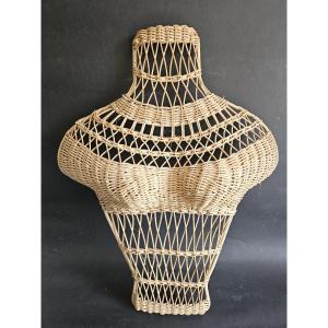 Buste de mannequin en vannerie