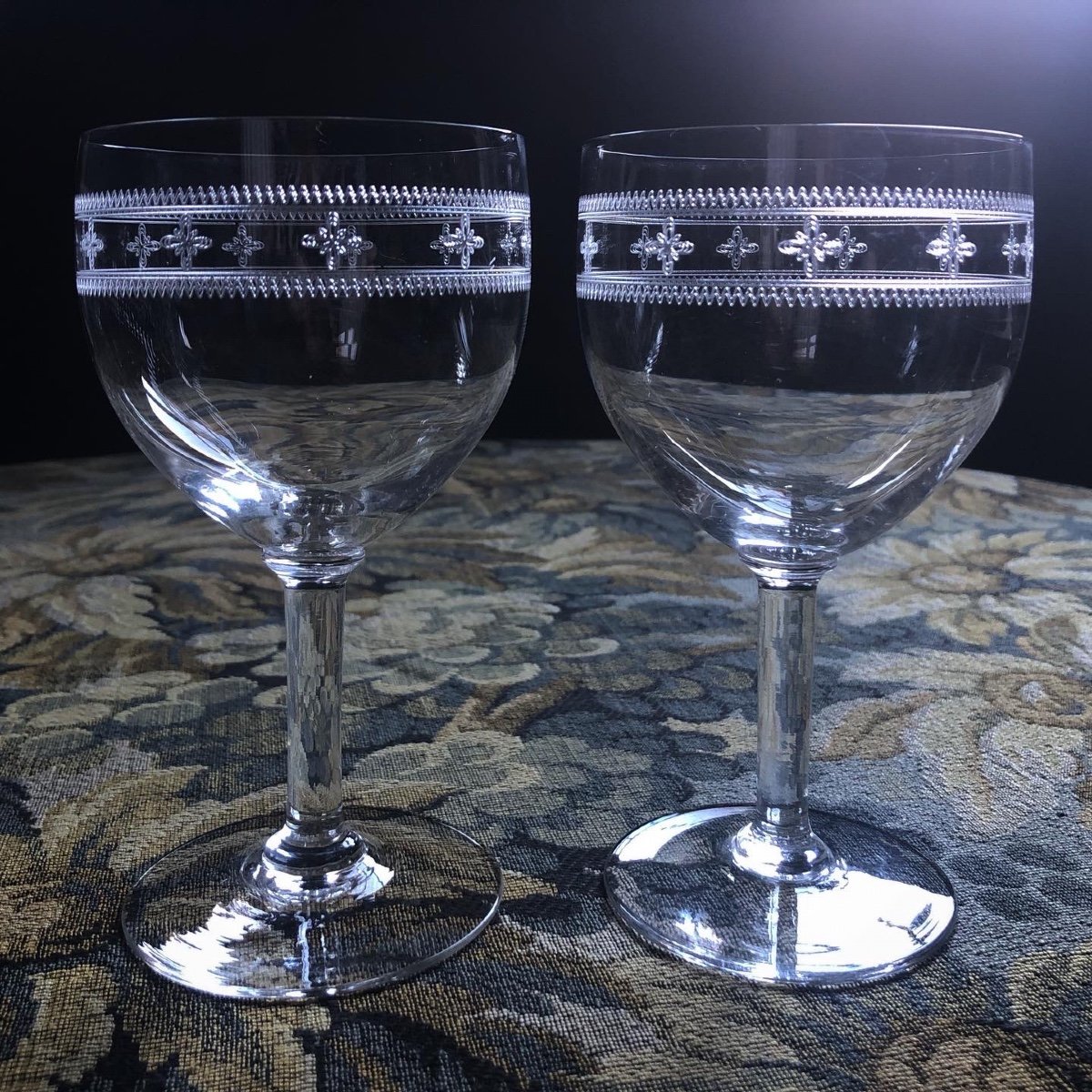 Series 12 Engraved Crystal Glasses Early Twentieth-photo-1
