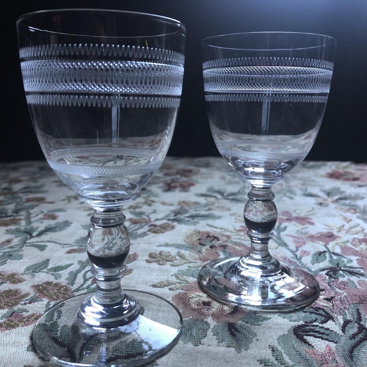 Series 8 Baccarat?engraved Crystal White Wine Glasses? Endxix-photo-3