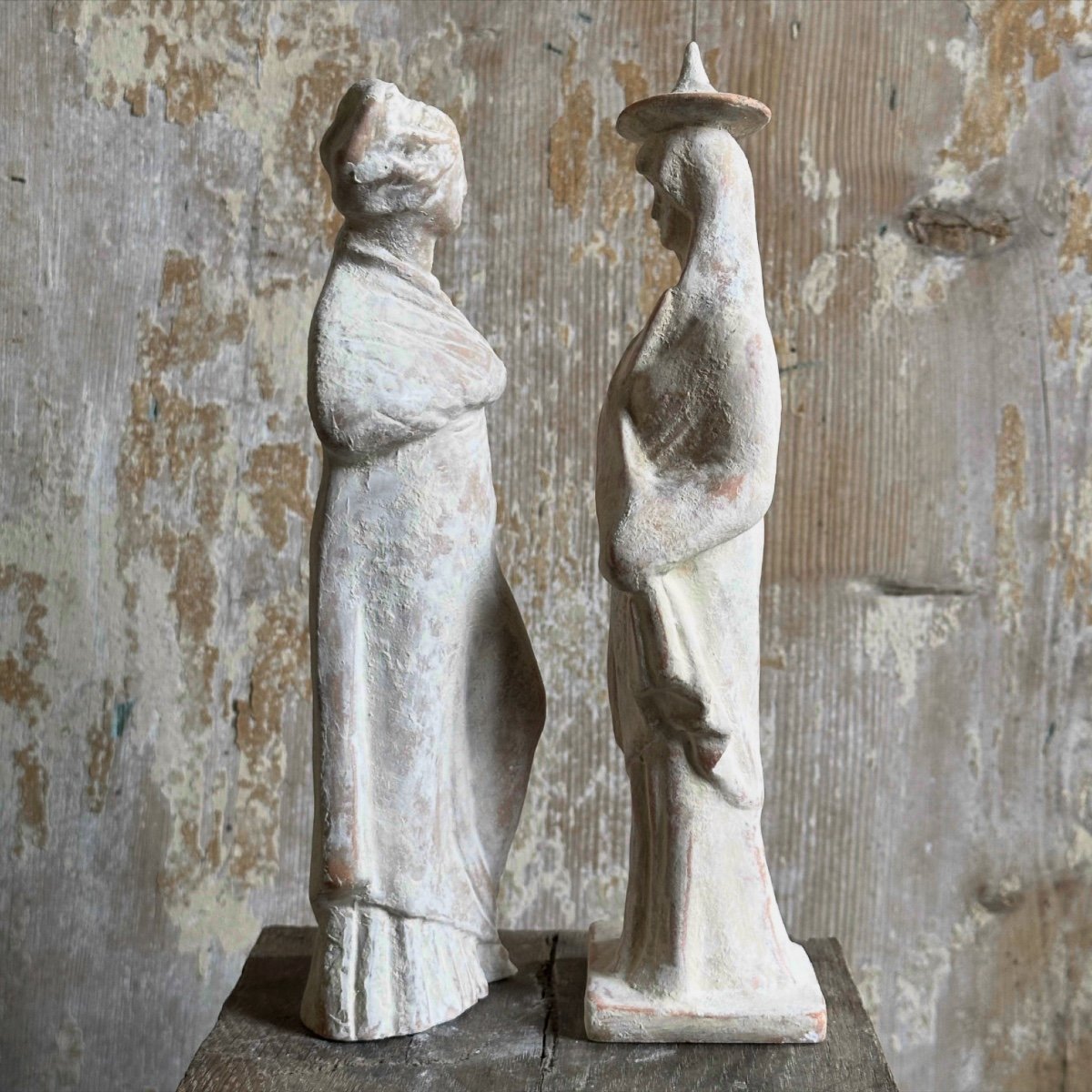 2 Tanagraean Peplophora Statuettes/terracotta Reproduction/20th Century-photo-5