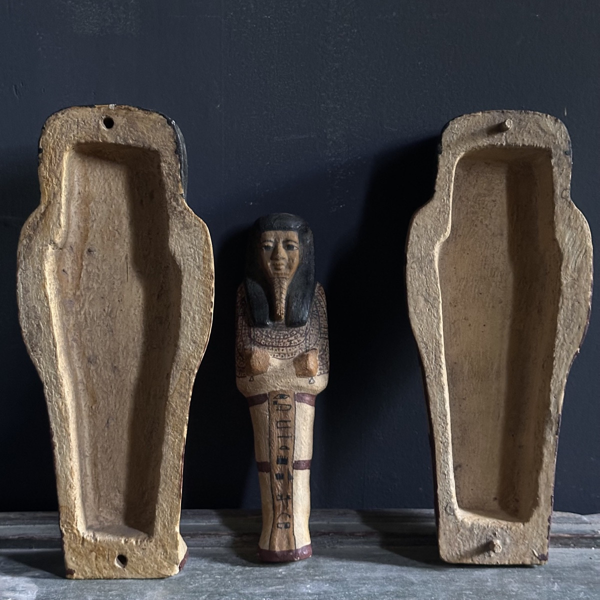 Egyptian Sarcophagus And Its Mummy Carved Wood/ 20th Century-photo-1