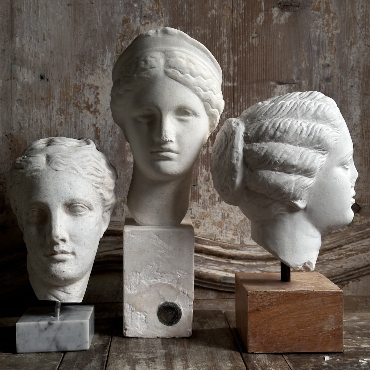 Greek Goddesses Triptych / 20th Century Plaster Casts-photo-2