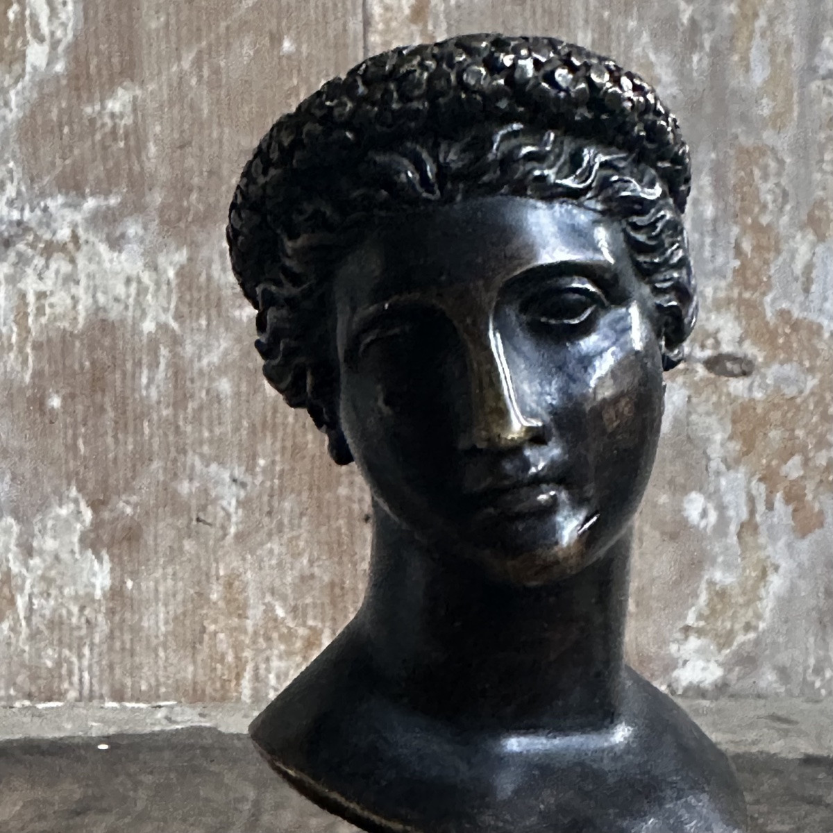 Duo Women In Antique Style/19th Century Bronze-photo-2