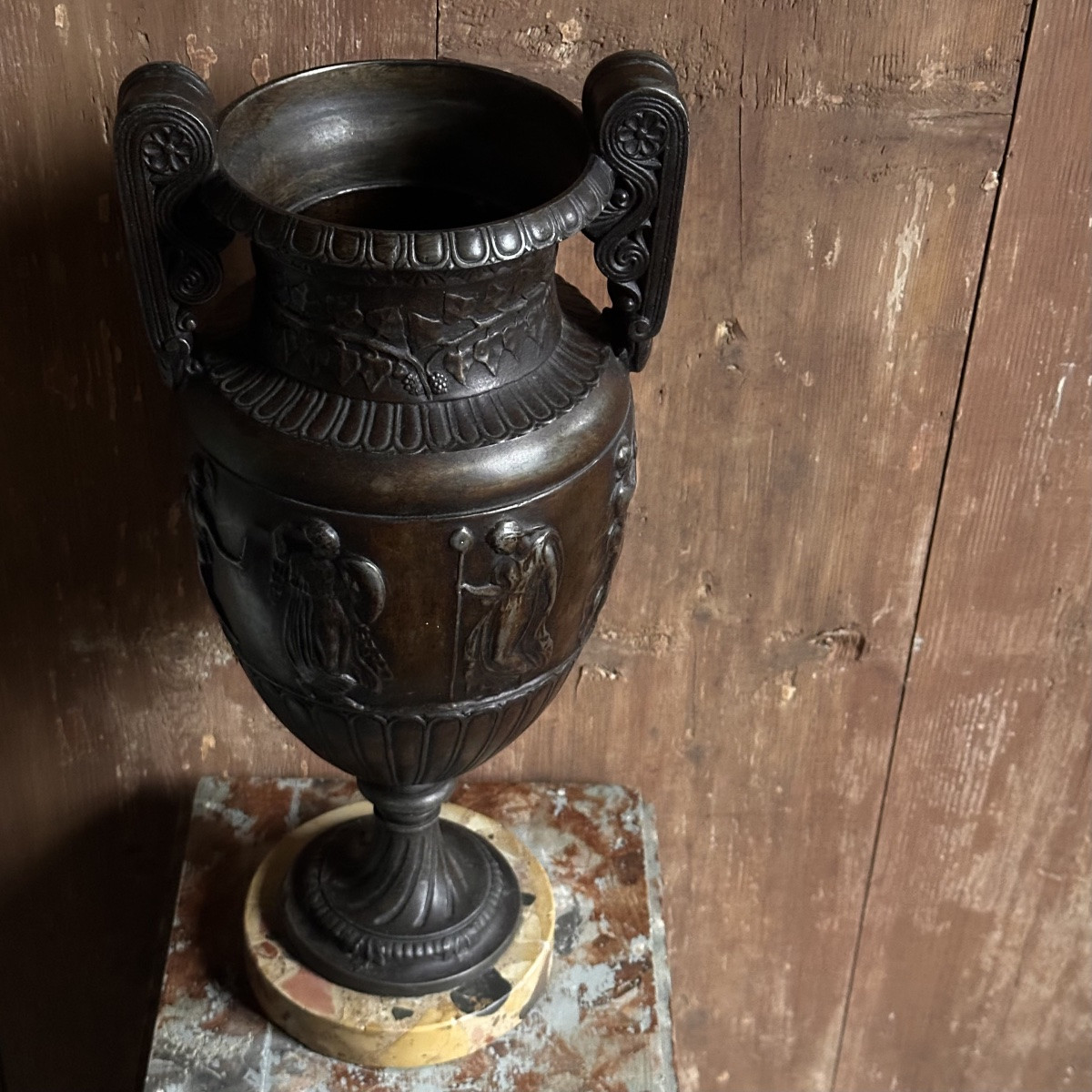 Grand Vase à l’Antique en Régule XIXe-photo-8