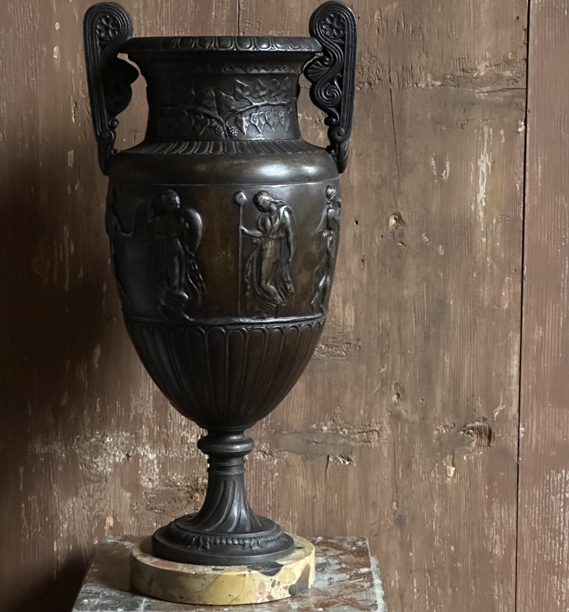 Grand Vase à l’Antique en Régule XIXe