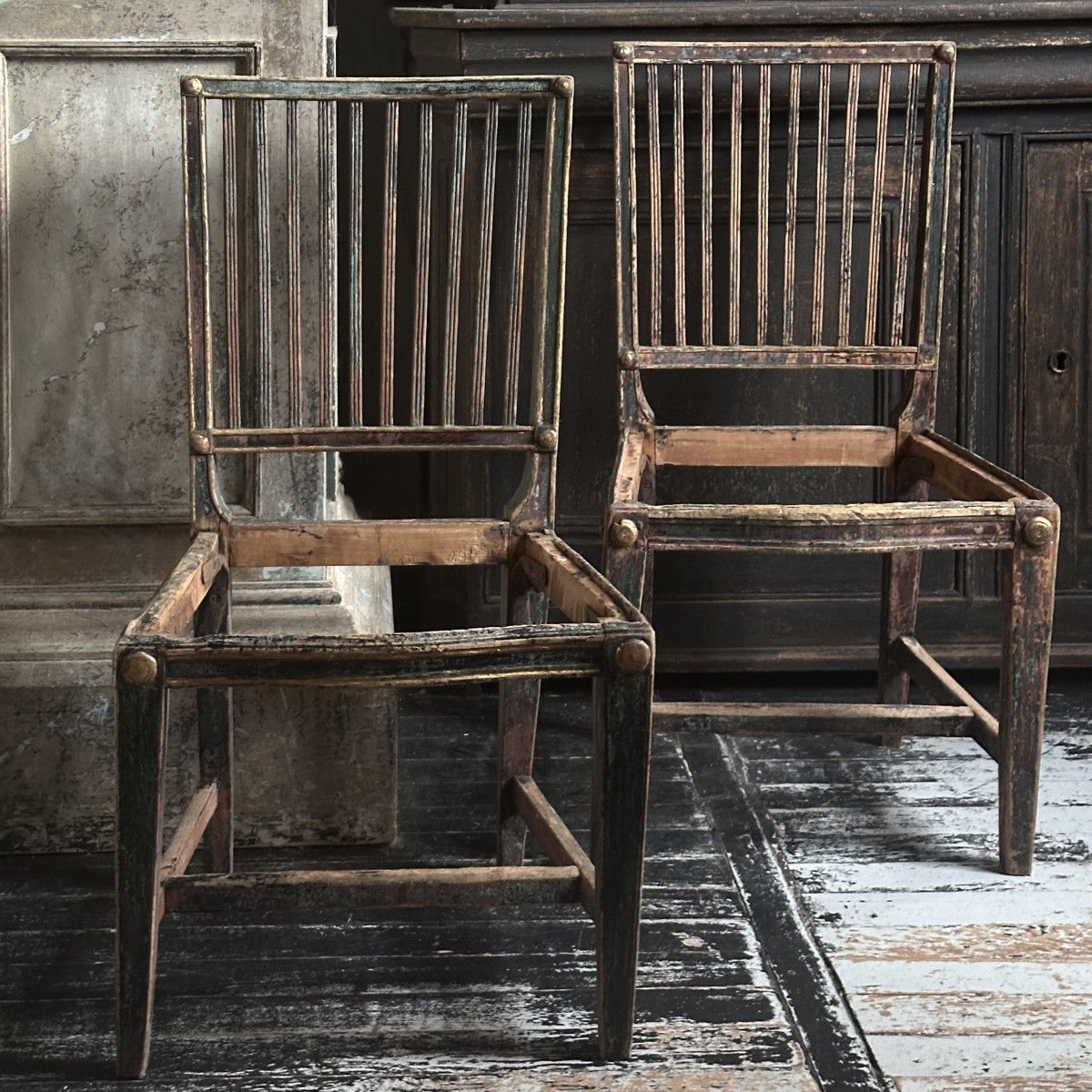 Paire de Chaises Suédoises de Style Gustavien en bois sculpté Année 1834/XIXe-photo-7