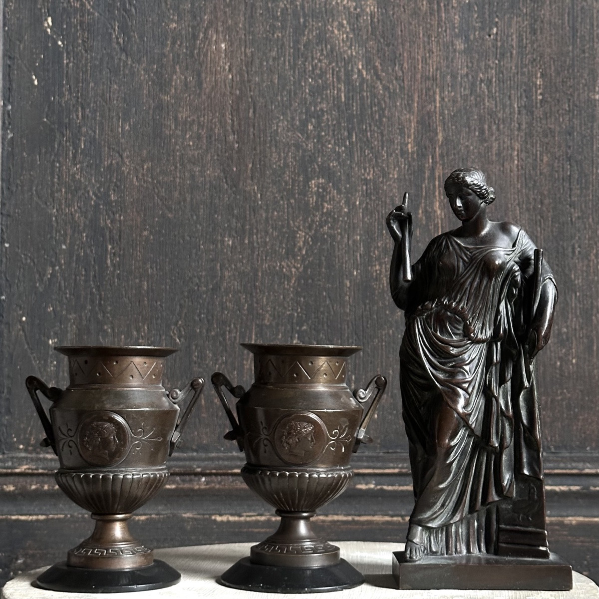 Pair Of Antique Bronze Violet Vases, 19th Century, On Marble Bases-photo-4