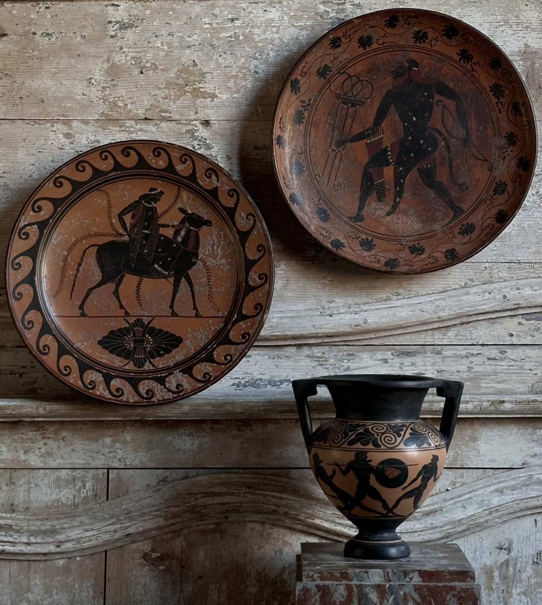 Pair Of Large Neo-greek Platters/terracotta Reproductions, Late 19th/early 20th Century/italy