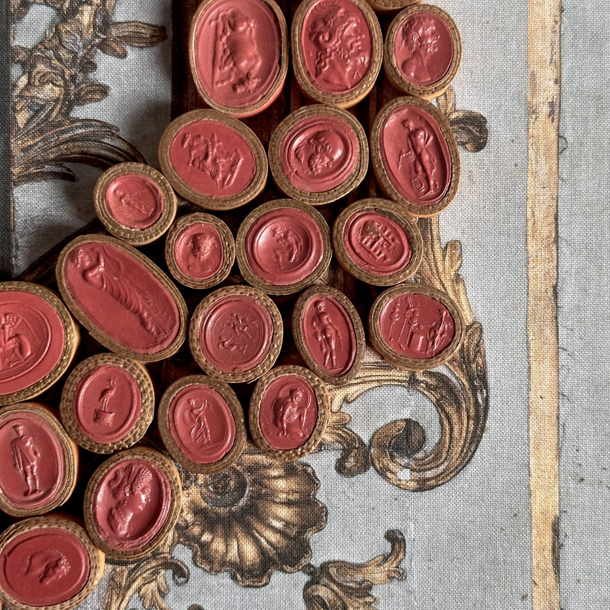 Collection Of 46 « intaglios »grand Tour Italy Circa 1770-photo-6