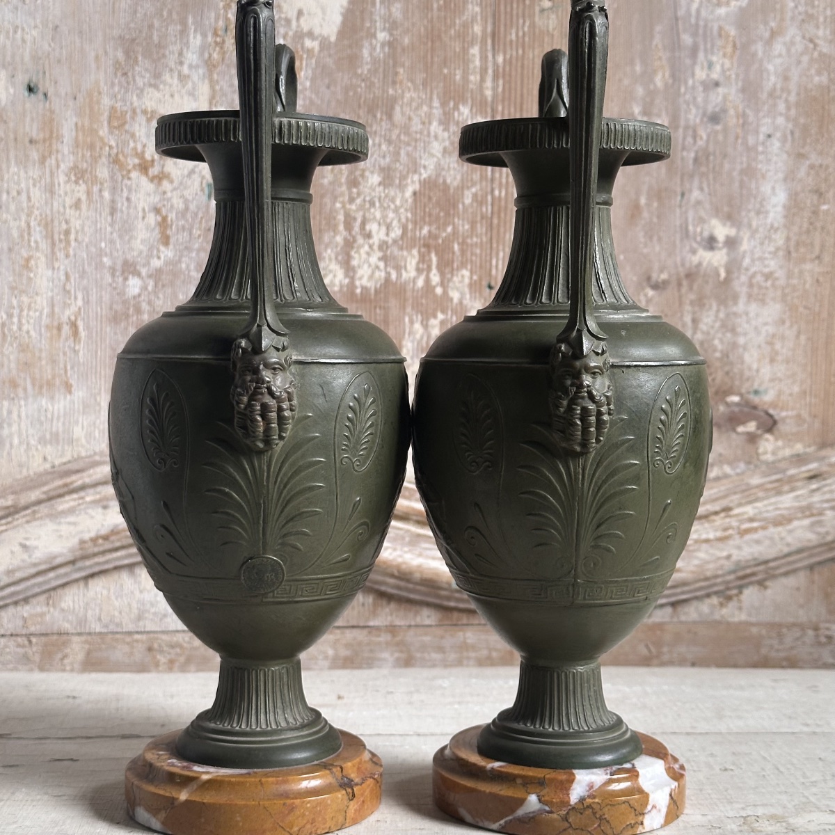 Paire Vases à l’Antique en régule sur socle marbre Début XXe-photo-8