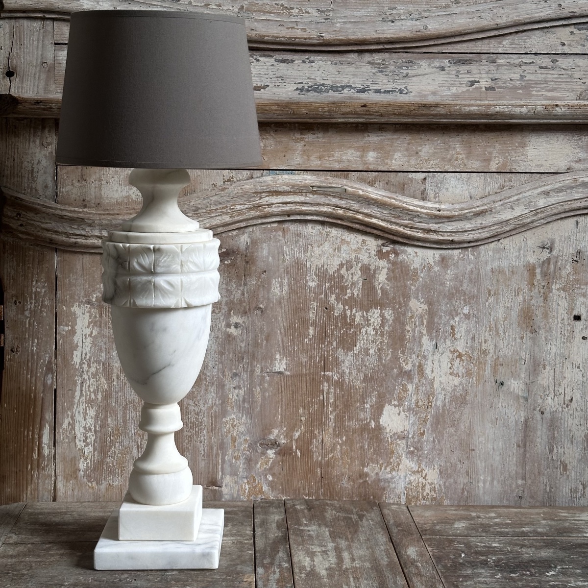 Pied de Lampe forme balustre en Albâtre sculpté XXe-photo-4