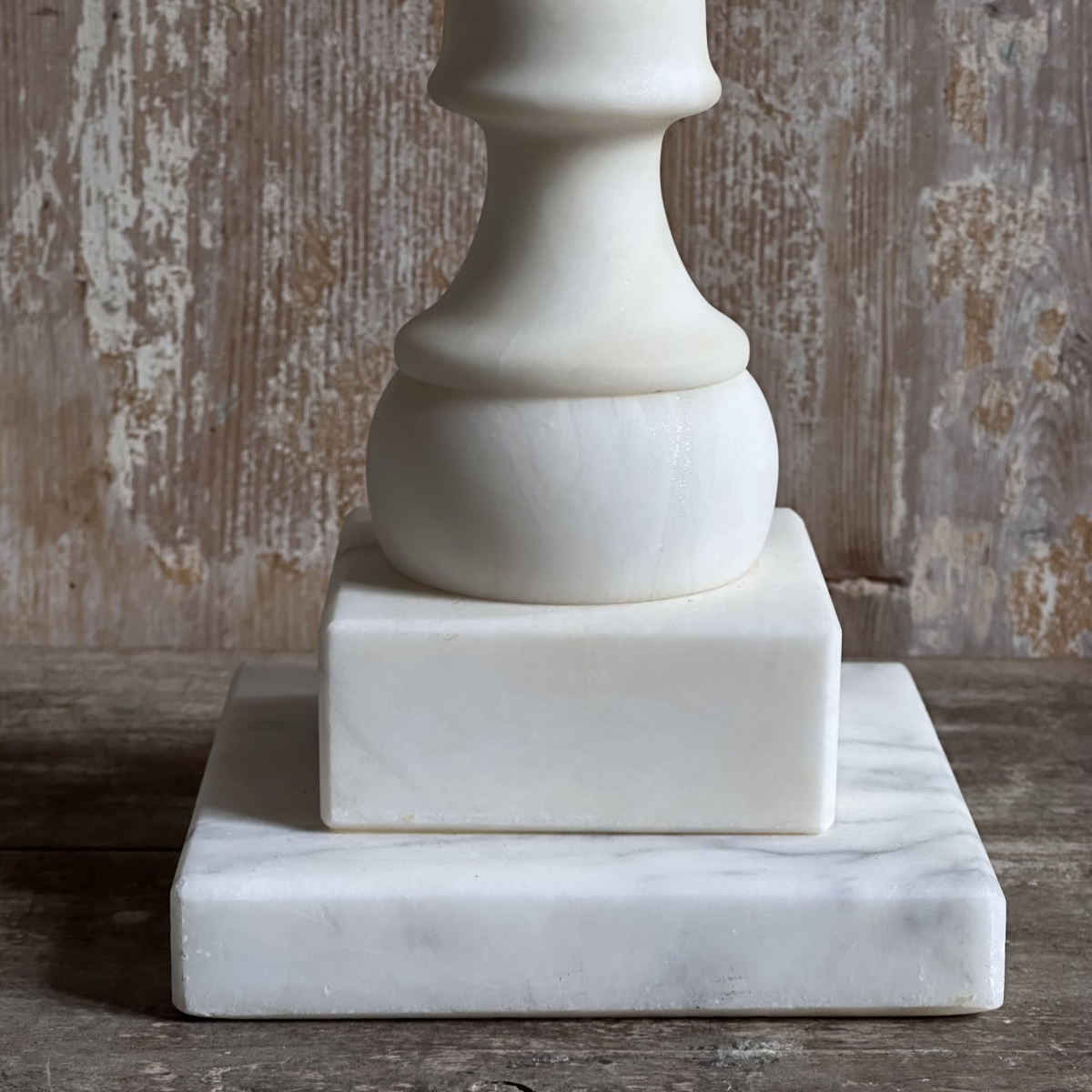 Pied de Lampe forme balustre en Albâtre sculpté XXe-photo-4