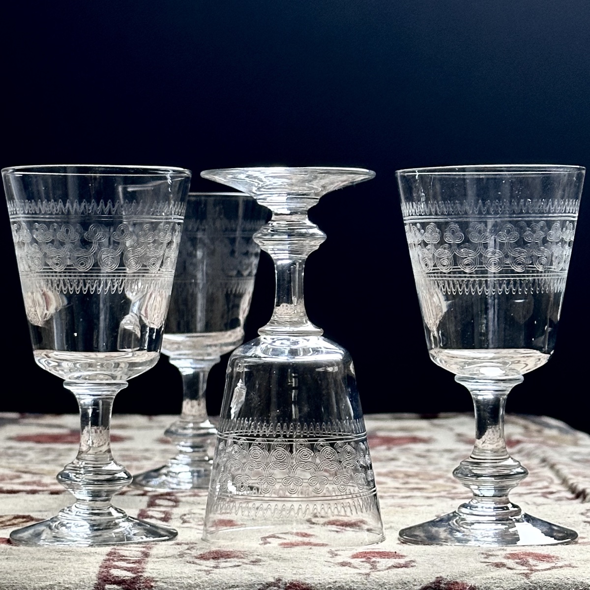 Set Of 4 Crystal Wine Glasses Engraved By Pontieux Or Thouvenin -photo-3