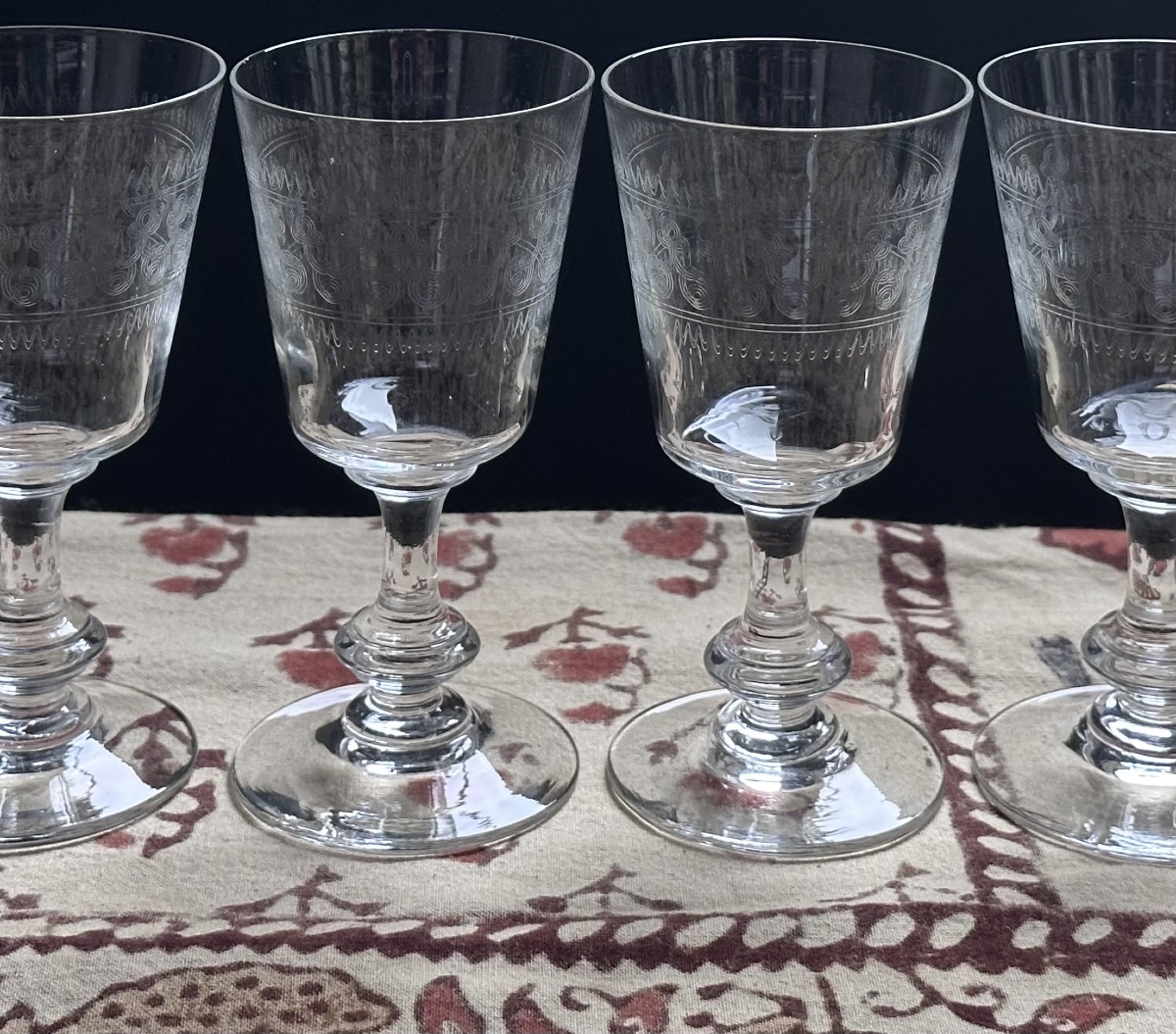 Set Of 4 Crystal Wine Glasses Engraved By Pontieux Or Thouvenin -photo-4