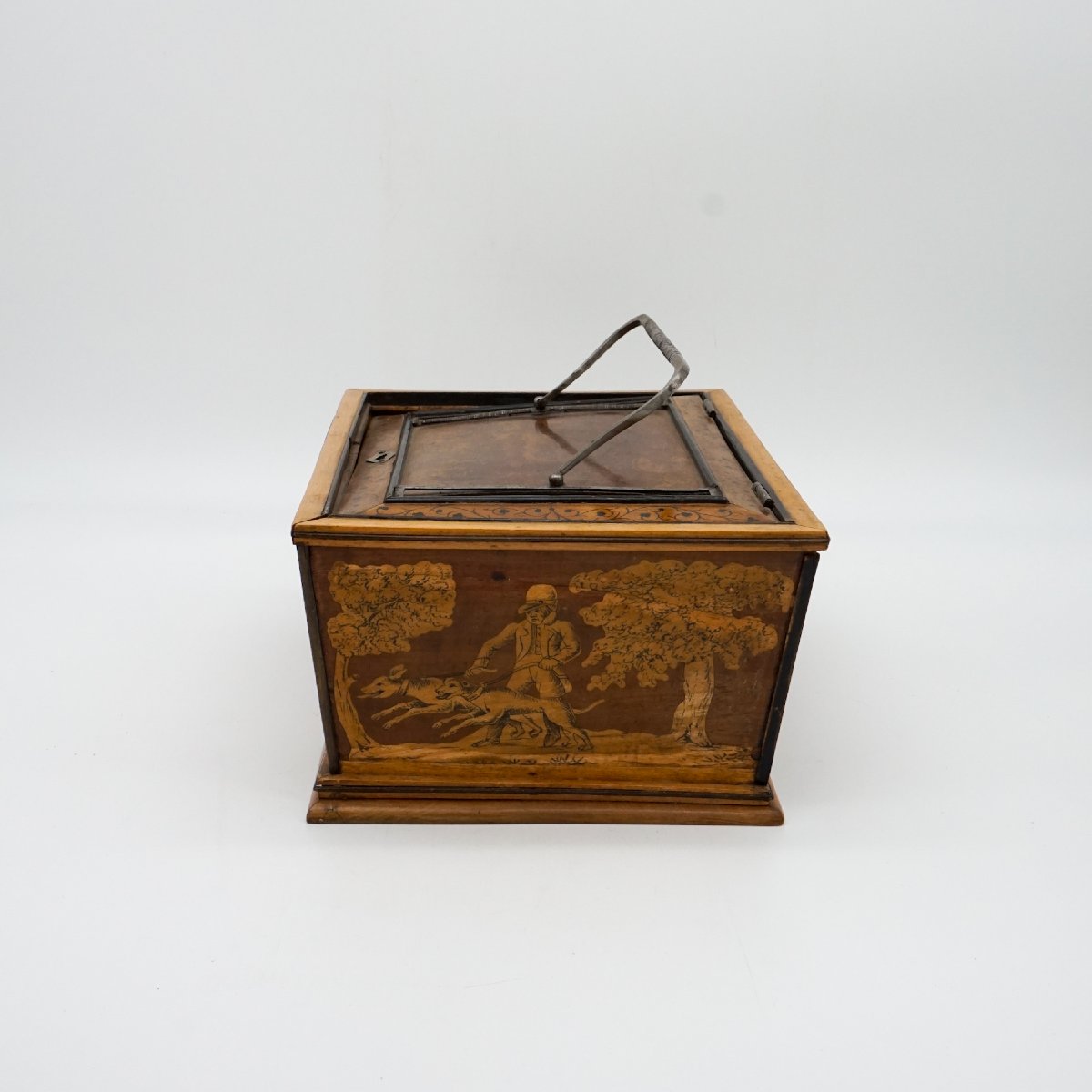 Sorrento Cigar Box In Inlaid Wood With Hunting Scene – Late 19th / Early 20th Century-photo-3