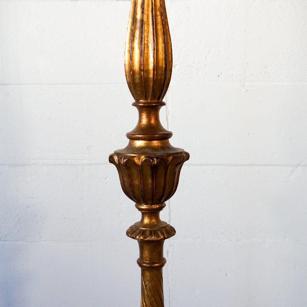 Lampadaire en Bois Doré Issu d’un Chandelier Processionnel – Italie, Début XXe Siècle-photo-3