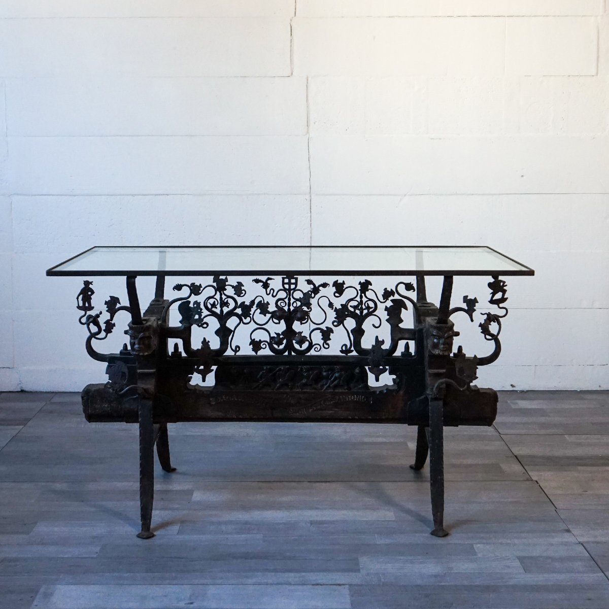 Glass-top Table Made From An Antique Sicilian Cart Ironwork – Late 19th / Early 20th Century-photo-4