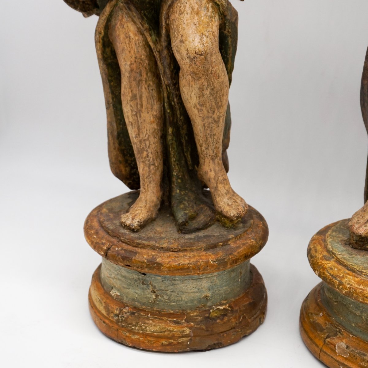 Pair Of Renaissance Wooden Torchère Angels – Italy, Late 16th Century -photo-6