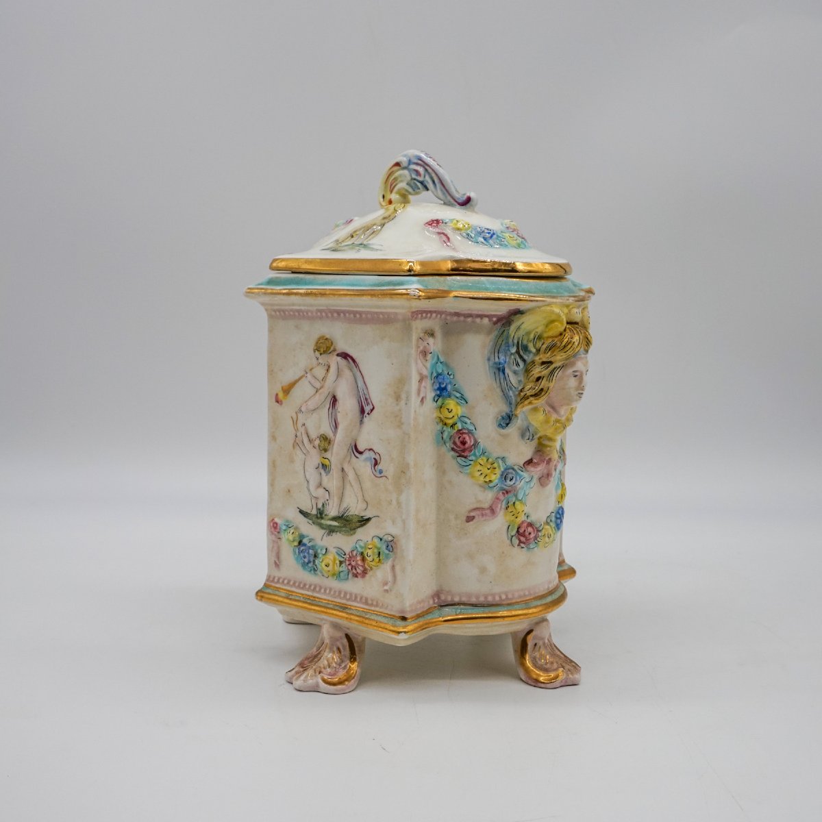 Vase Capodimonte avec couvercle en porcelaine – Italie, XXe siècle-photo-2