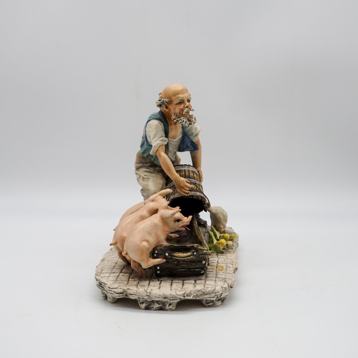 Sculpture Capodimonte « Éleveur de cochons » signée Mollica-photo-2