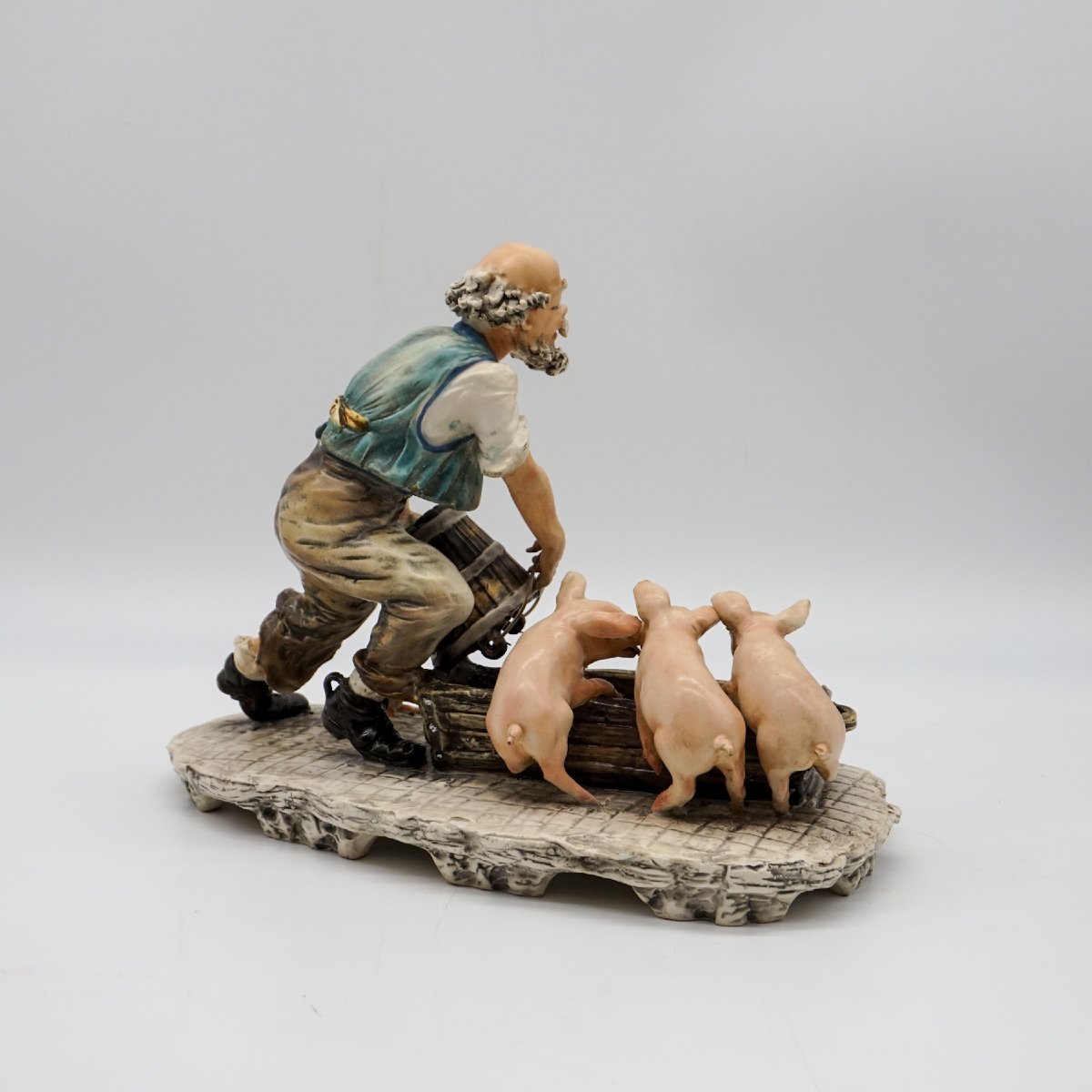 Sculpture Capodimonte « Éleveur de cochons » signée Mollica-photo-3
