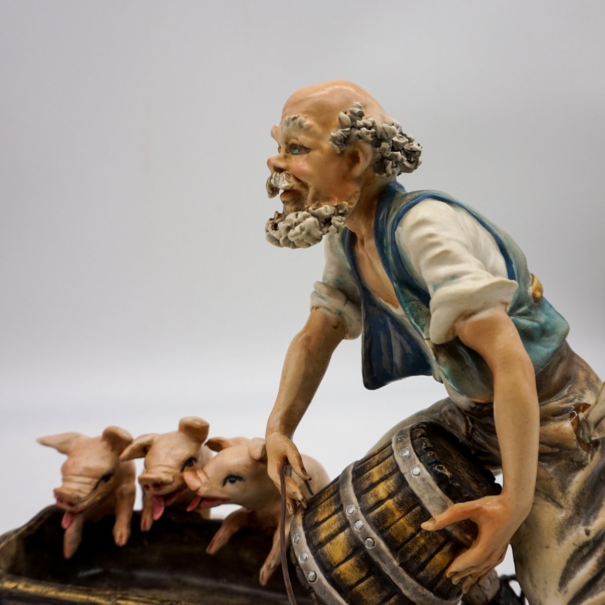 Sculpture Capodimonte « Éleveur de cochons » signée Mollica-photo-4