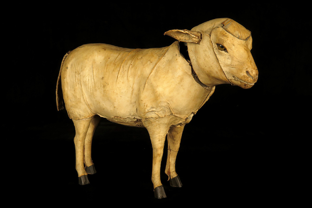 Ancien jouet, mouton ou agneau en carton bouilli vers 1900 / Roullet Decamps Automate