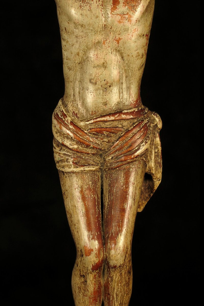 Ancien Christ en bois sculpté, art religieux vers 1700 -photo-3
