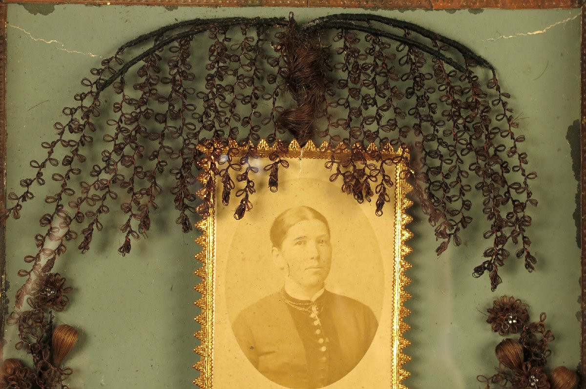 Set Of Two Antique Hair Frames, Funerary Keepsakes Circa 1880 / Cabinet Of Curiosities-photo-4