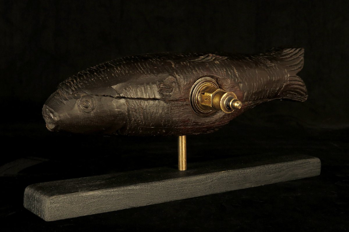 Antique Barrel Lock, Alsatian Folk Art Circa 1880 / Wooden Fish Sculpture-photo-4