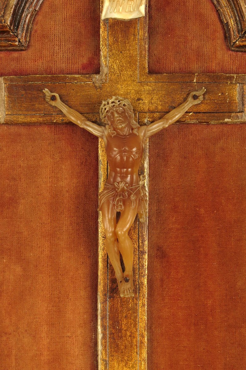 Antique Painting Of Christ On The Cross In Wax, Circa 1850.-photo-3