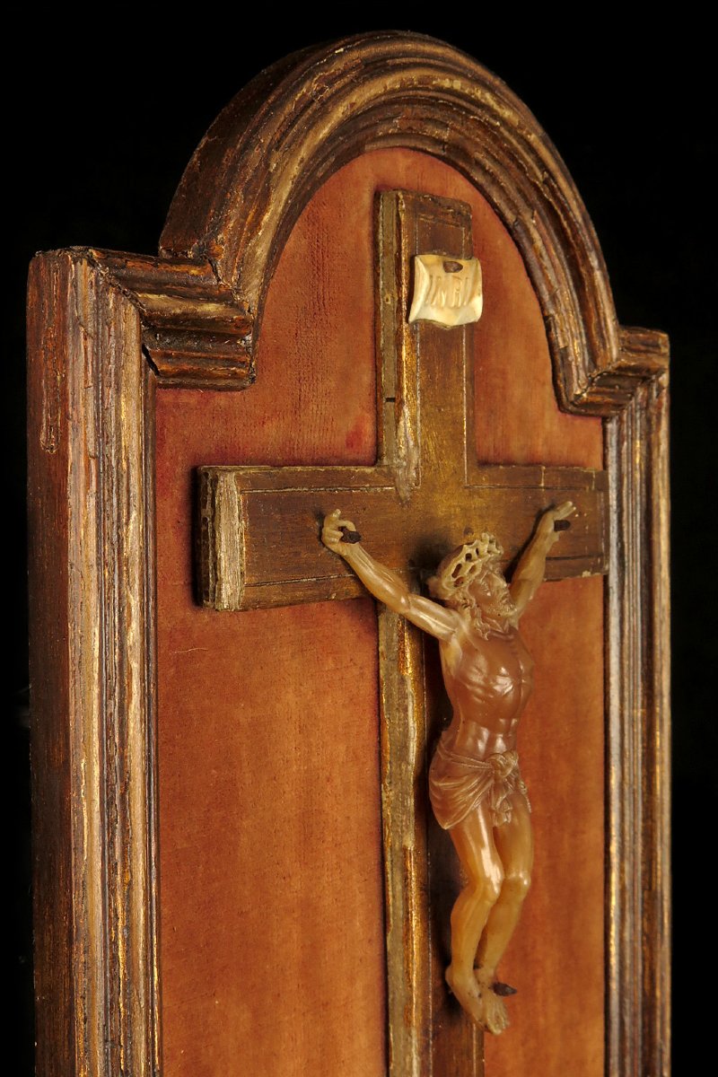 Antique Painting Of Christ On The Cross In Wax, Circa 1850.-photo-5