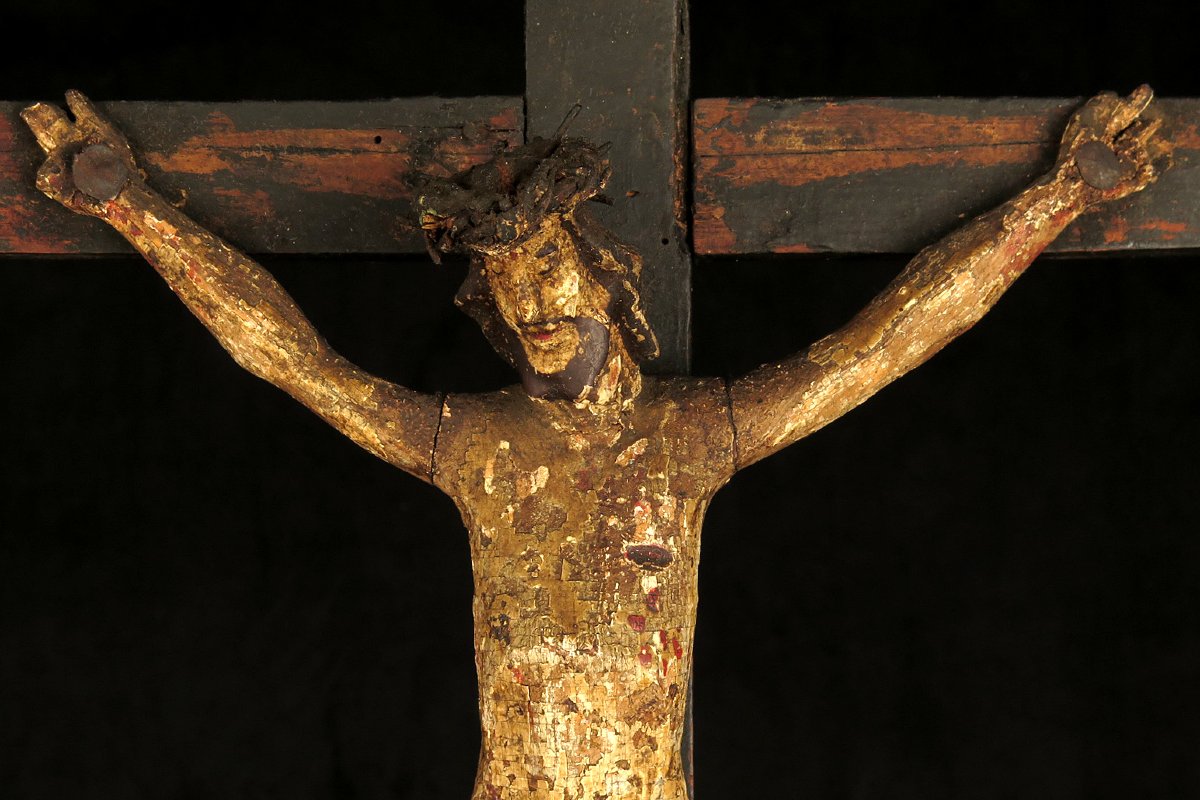 Ancien crucifix, Christ sur Croix vers 1850 / Art populaire, sculpture bois polychrome-photo-3