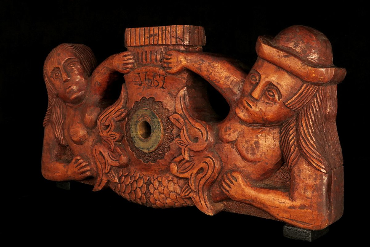 Ancien verrou de fut, clefs de tonneau / Art populaire Alsacien réalisé dans du chêne sculpté-photo-3