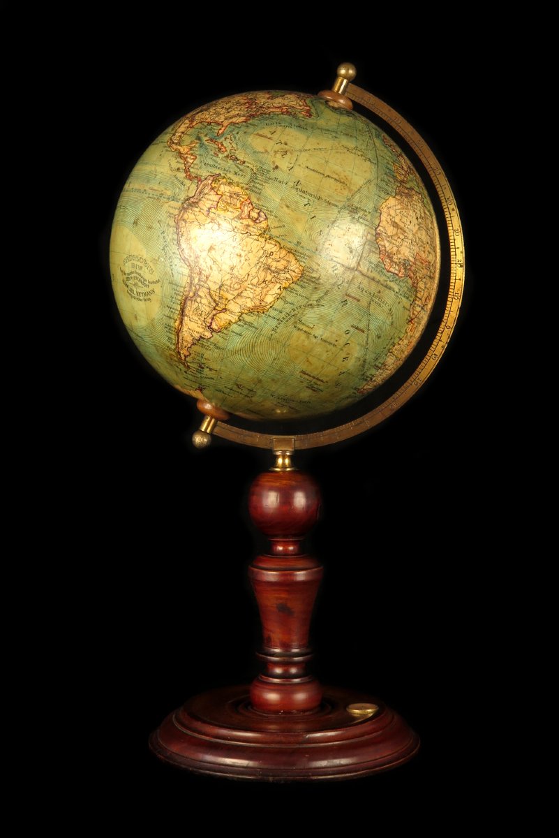 Ancien globe terrestre Allemand de marque Erdglobus, vers 1930