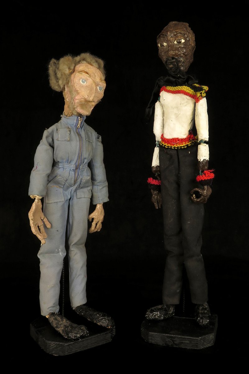 Ancien lot de marionnettes en papier mâché, vers 1940 / Art Populaire-photo-1