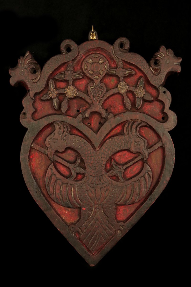Ancienne sculpture sur chêne, art populaire vers 1800 / Blason ?