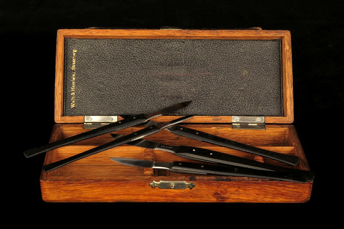 Ancien petit coffret de chirurgie par Walb et Heerlein, vers 1880 / Materiel medical-photo-2