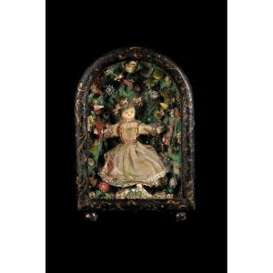Ancien petit diorama religieux dans un coffret vitré, vers 1850 / Christ Cire Broderie
