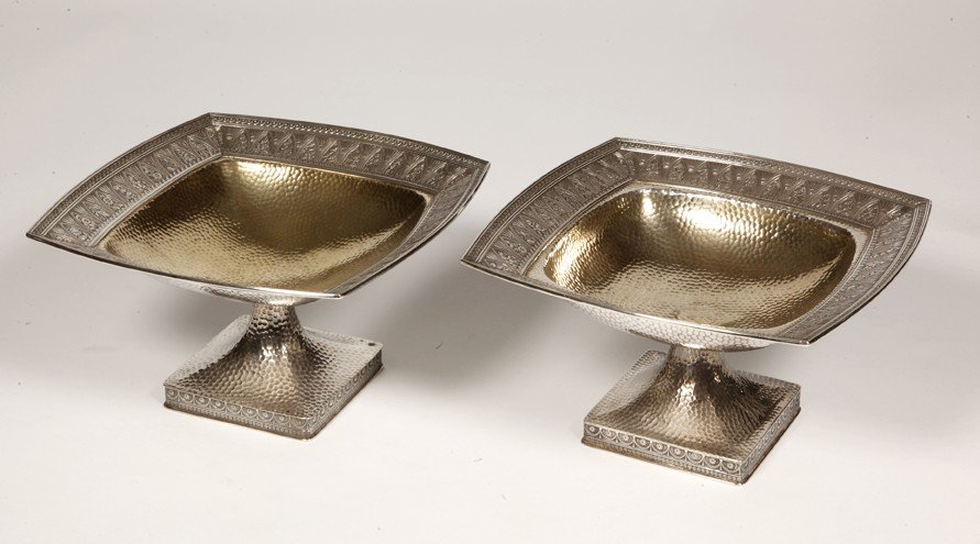 Gorham – Pair Of Sterling Silver Hammered Cups Birmingham 20th