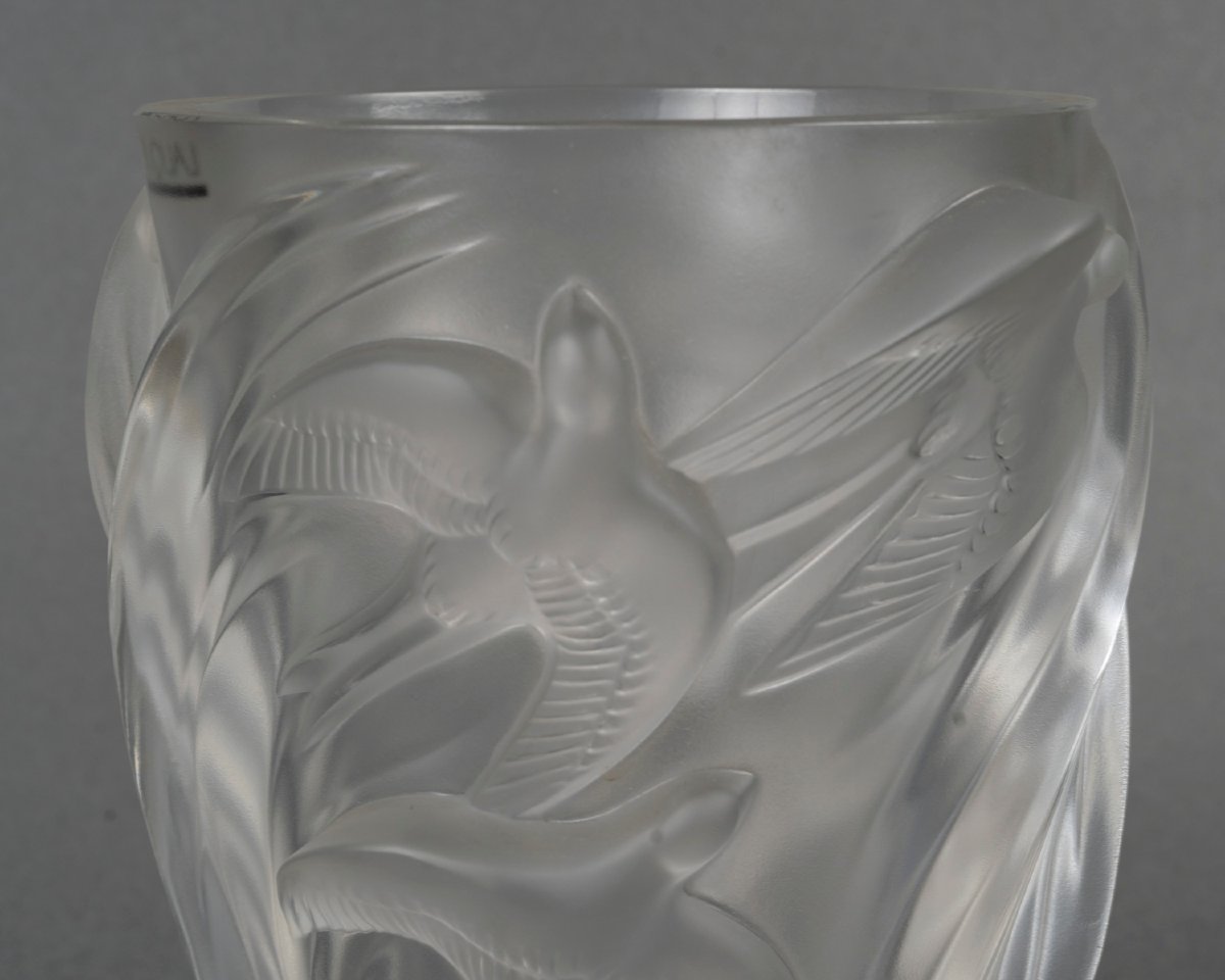 LALIQUE - Vase "Martinets", vers 1980–2000-photo-3