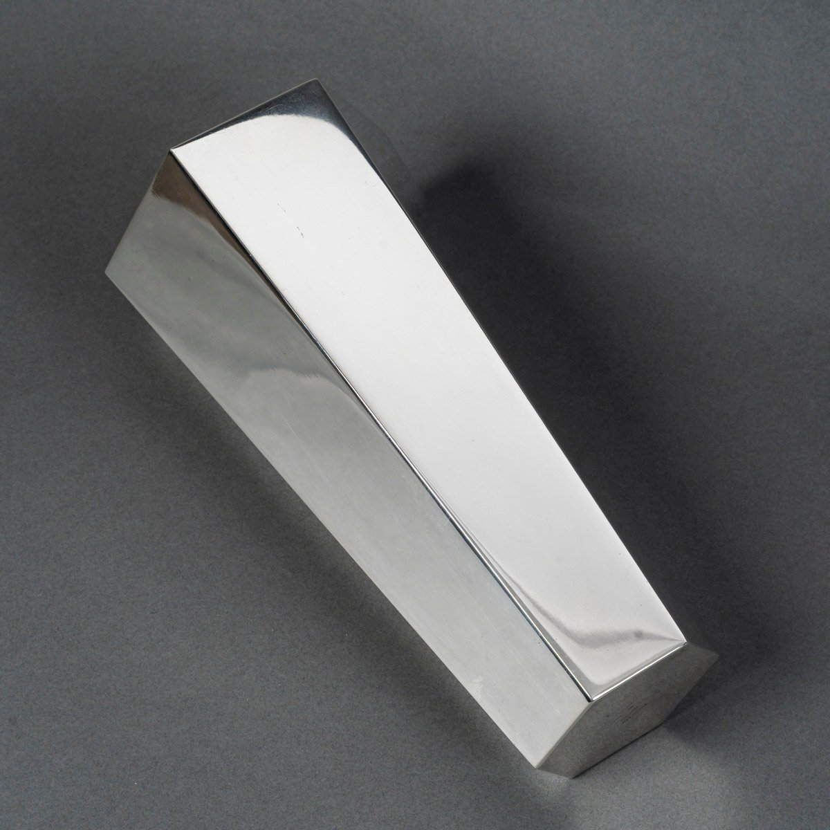 Tiffany & Co - 20th Century Modernist Silver Vase With Cut Sides-photo-2