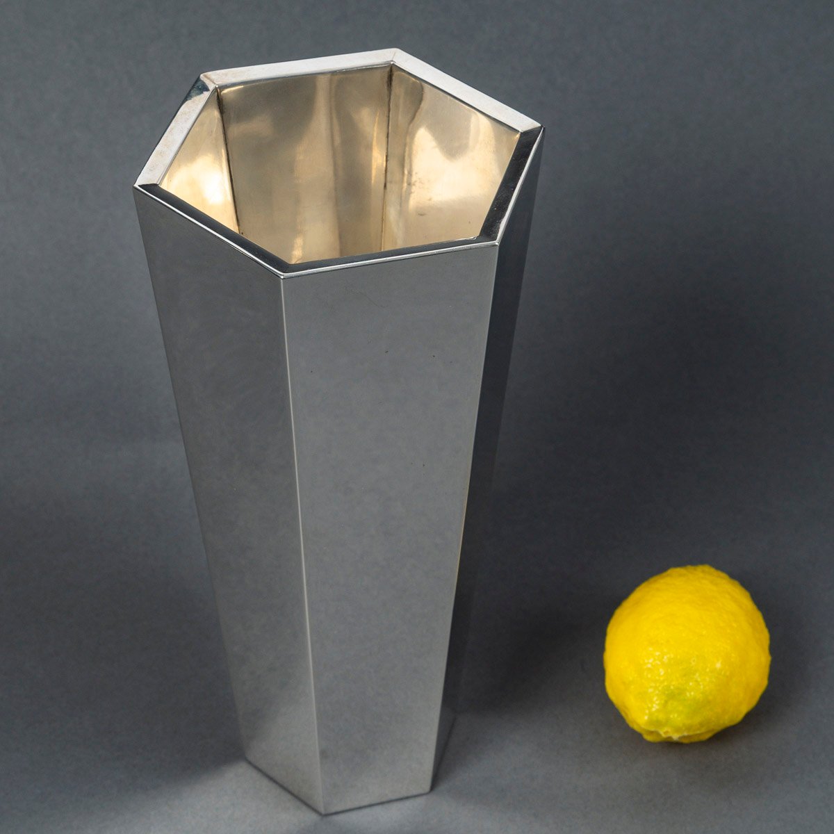 Tiffany & Co - 20th Century Modernist Silver Vase With Cut Sides-photo-4