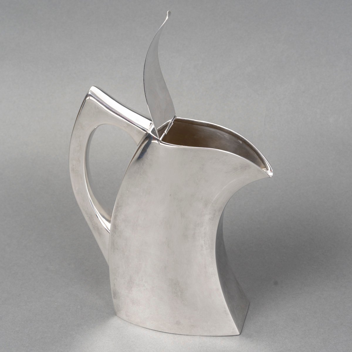 Pierre Cardin – Verseuse couverte en argent massif  Milan – Circa 1970-photo-8