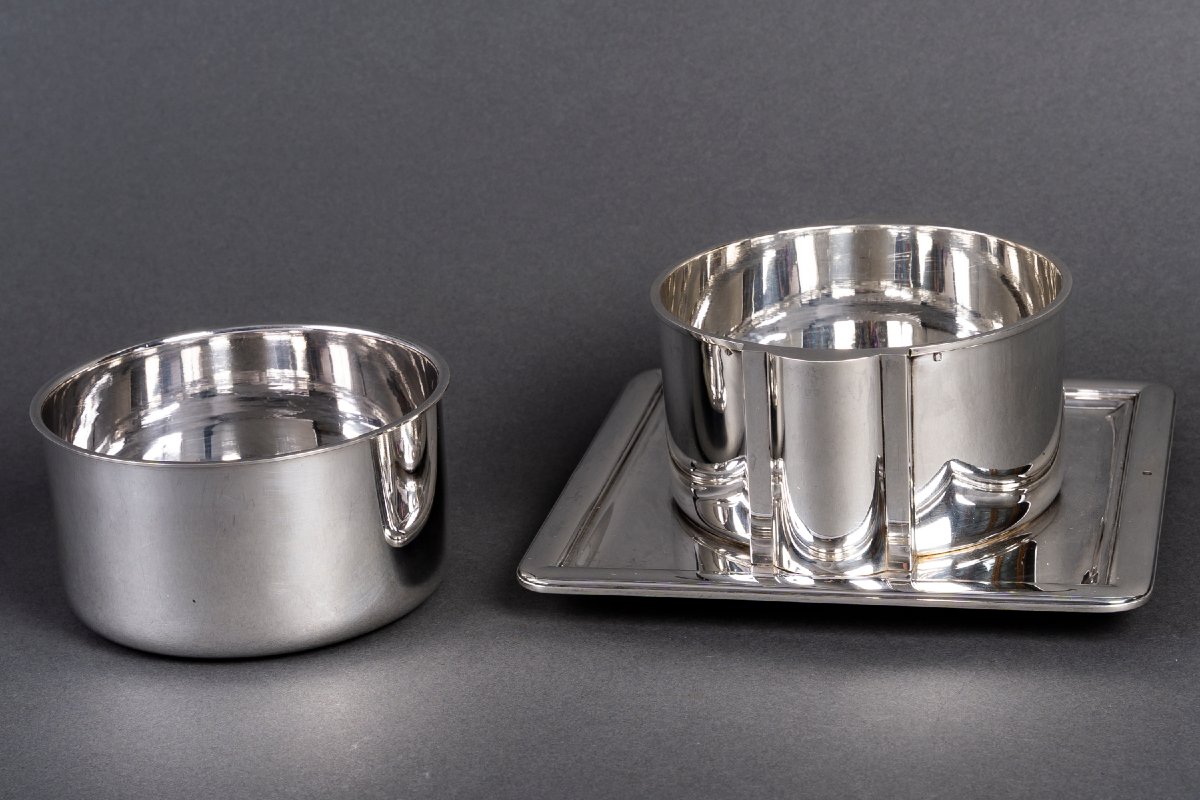 Jean E. Puiforcat - Sauce Boat And Interior In Solid Silver Art Deco Period-photo-3