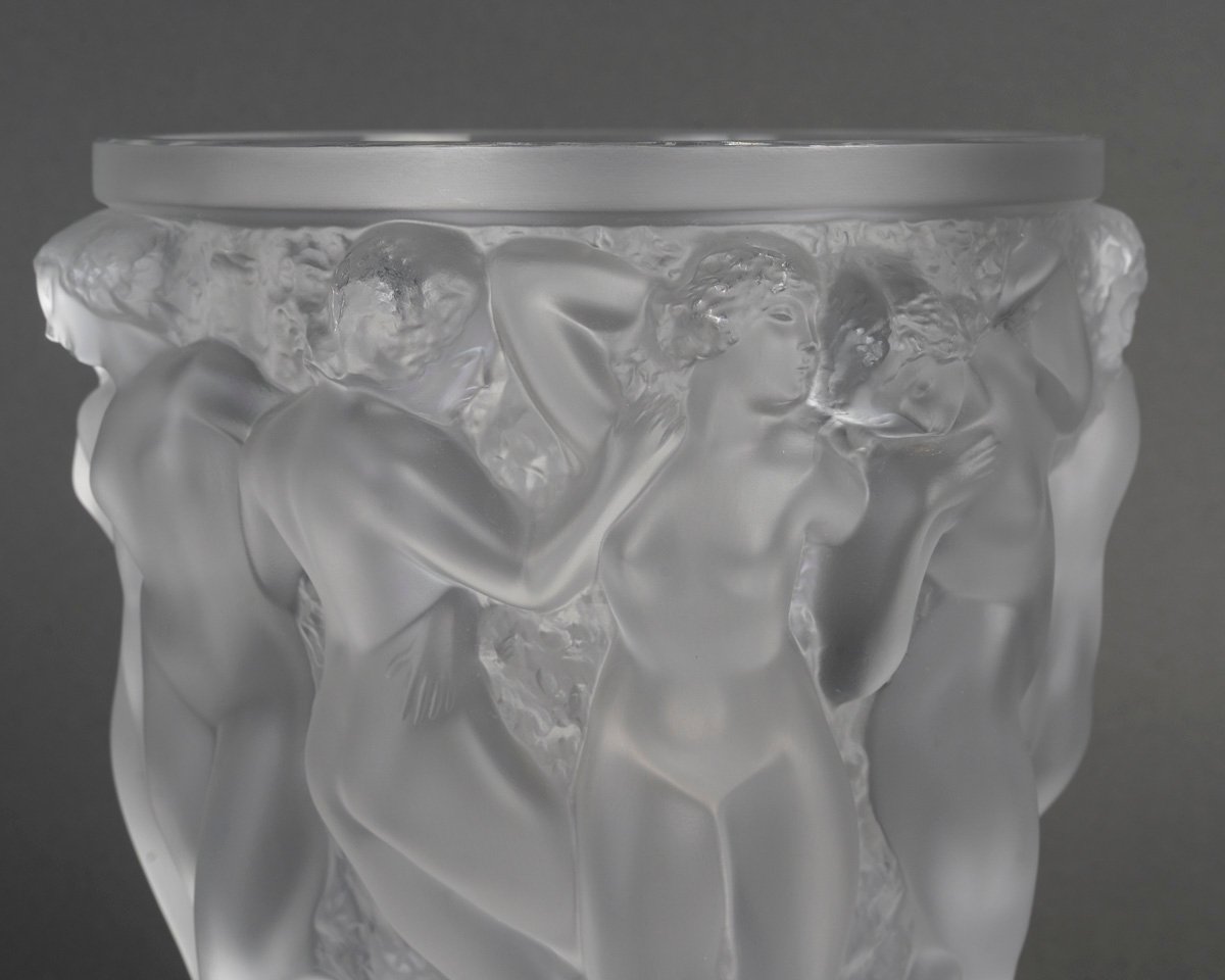 LALIQUE France – Vase dit « Bacchantes « modèle créer en 1927-photo-3