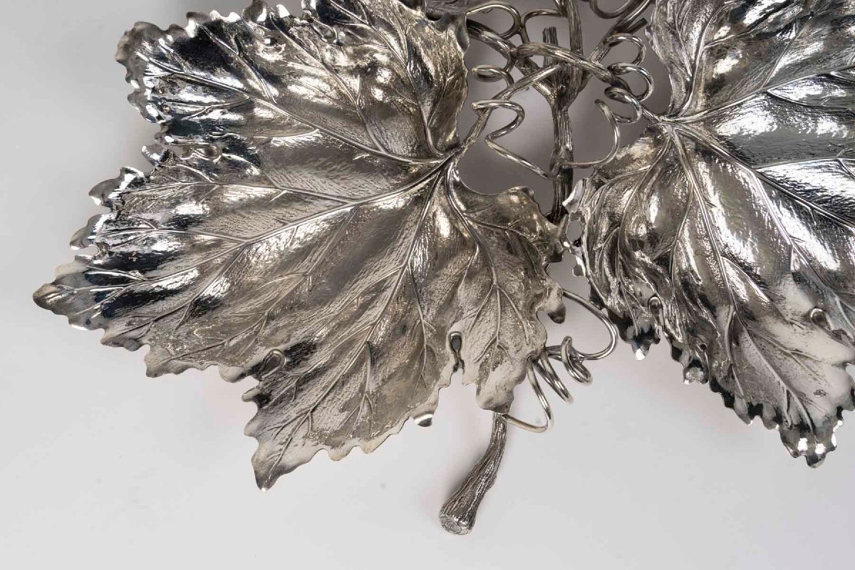 Gianmaria Buccellati - Solid Silver Centerpiece With Three Vine Leaves, 20th Century -photo-2